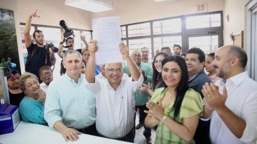 Partido Panameñista y Partido Popular formalizan ante el TE alianza “Panamá Podemos”