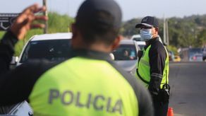 La Policía Nacional mantendrá la inversión de carriles enlos diferentes puntos en los que acostumbra utilizar este operativo. La Policía Nacional mantendrá la inversión de carriles enlos diferentes puntos en los que acostumbra utilizar este operativo.