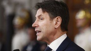 Nuevo gobierno en Italia tras un mes de crisis