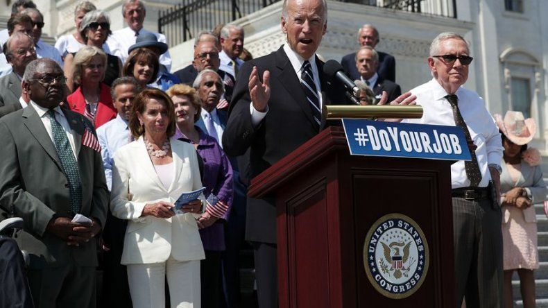 Biden pide a republicanos del Congreso que atiendan ya las urgencias del país