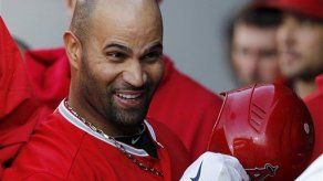 Pujols pega su 450mo jonrón; De Aza impulsa a Chicago