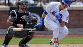 Mets: Conforto se disloca hombro al hacer swing