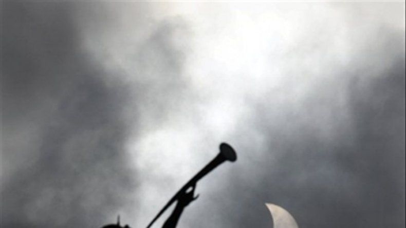 1er Eclipse Solar Parcial 2011