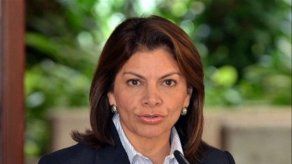 El papa es invitado a visitar Costa Rica por la presidenta Laura Chinchilla