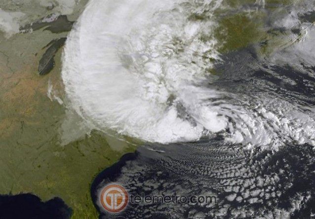 Sandy destroza el Caribe y EEUU