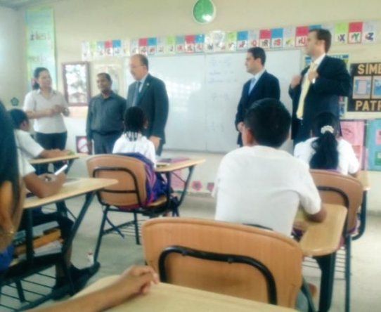 Implementación de jornada única en escuelas es improvisación: UMALI