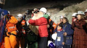 Salida de los 33 mineros chilenos