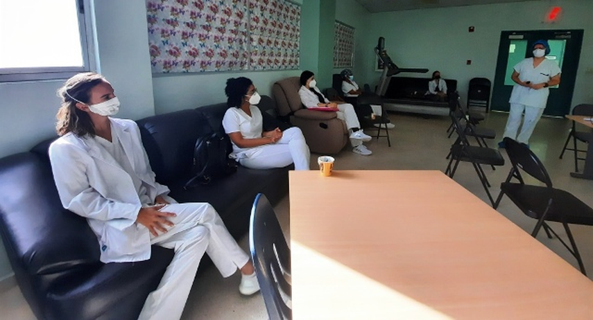 MINSA médicos internos