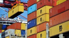 Trump tuitea que China eliminará las barreras comerciales