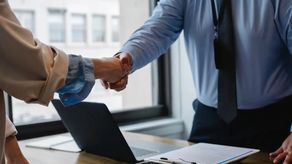 ¡Postúlese! A las oportunidades de empleos de la Cámara de Comercio: Conozca los requisitos