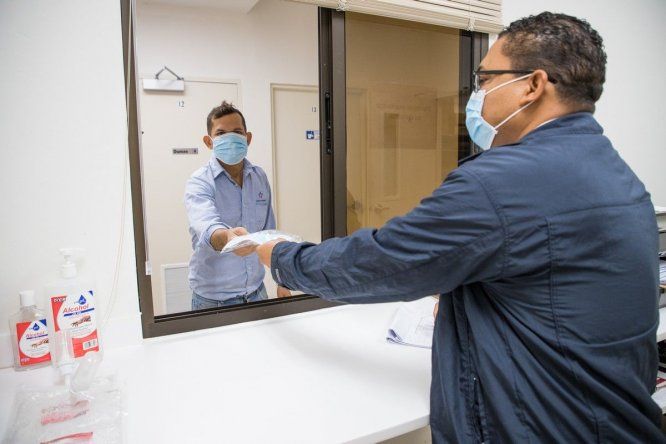 Canal de Panamá mantiene su tránsito protegiendo a su fuerza laboral