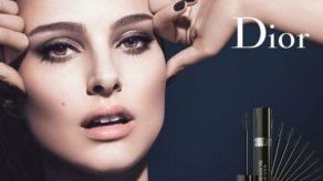 Prohibido anuncio de Dior por retocar pestañas de Natalie Portman