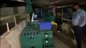 Retienen a 13 personas y decomisan 80 cajas de cervezas en fiesta clandestina