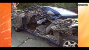 Accidente entre sedán y camión en vía Centenario deja dos heridos