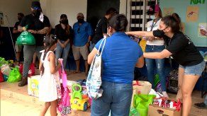 Donan útiles escolares a estudiantes de centro educativo de Mamoní Arriba