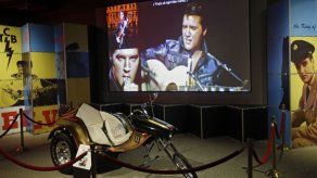 Artículos de Elvis al Salón de la Fama del Rock