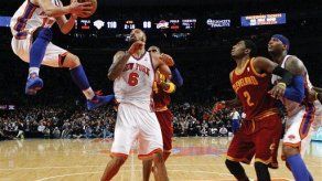 Knicks arrollan a Cavaliers; Lin y equipo se llevan las palmas