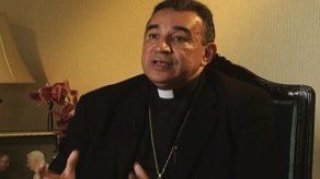 Ulloa insta a jóvenes católicos a participar en la caminata por la paz
