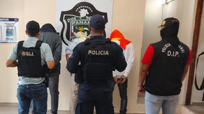 Tres de los más buscados por pandillerismo se entregan Tres de los más buscados por pandillerismo se entregan