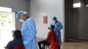 Las autoridades de salud mantienen la trazabilidad a nivel nacional para detectar más casos de COVID-19.