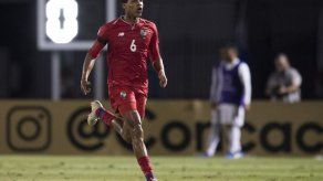 Ernesto Walker no seguirá en el Galaxy II y regresa al Plaza