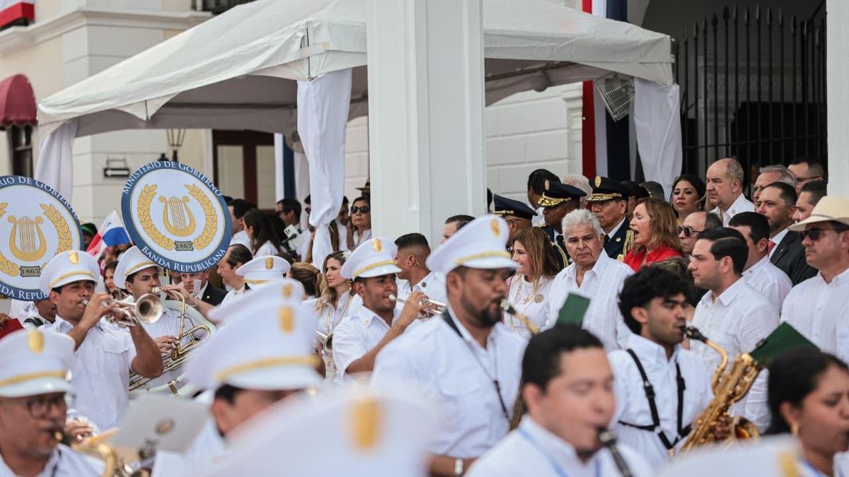 Meduca se refiere a la participación de estudiantes en los actos patrióticos. Meduca se refiere a la participación de estudiantes en los actos patrióticos.