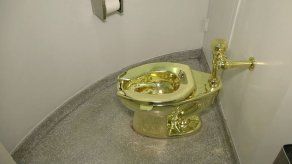 Los visitantes del Guggenheim podrán usar un retrete de oro