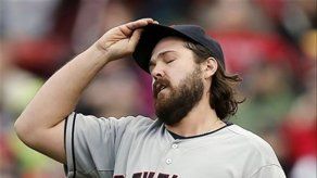 Investigan envío de drogas a hogar de taponero Chris Pérez