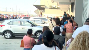 Sede del IFARHU en Tocumen. Padres de familia buscan entregar documentos del Concurso General de Becas