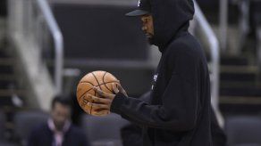 Warriors informa que Durant entrenará previo al quinto juego