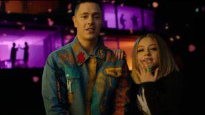 Mexicana Karol Sevilla estrena Pase lo que Pase junto a Joey Montana