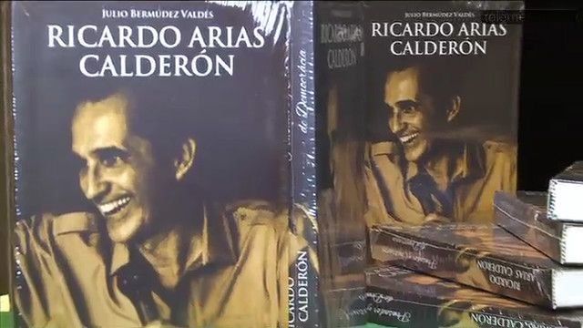 Rinden homenaje al ex vicepresidente Arias Calderón