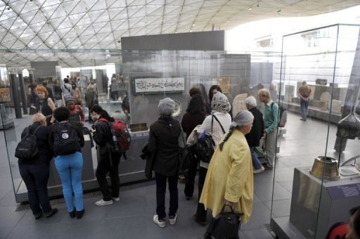 Eel Louvre abre al público su nueva sección de arte islámico