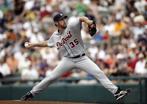 Verlander, Young acercan a los Tigres al Clásico de Otoño