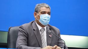 El ministro de Salud de Panamá, Luis Sucre.