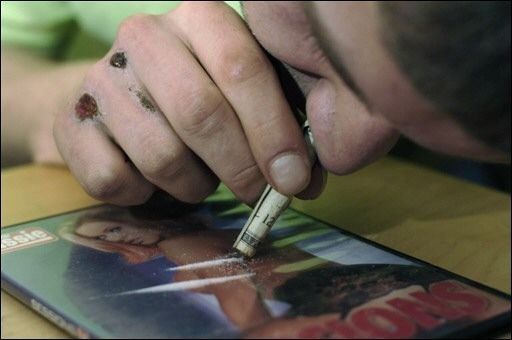 Condiciones de vida inciden en adicción a la cocaína