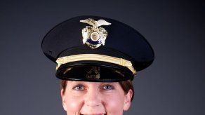 Acusan de homicidio a mujer policía que mató a afrodescendiente en EEUU