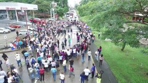 Estudiantes de la UTP cierran la Vía Centenario en homenaje a compañera fallecida
