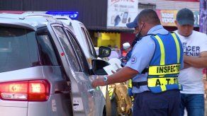 Realizarán inversión de carriles por desplazamiento masivo al interior del país Realizarán inversión de carriles por desplazamiento masivo al interior del país