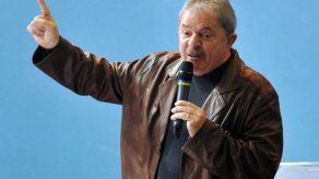 Médicos descartan reparición de cancer en Lula tras examen de rutina