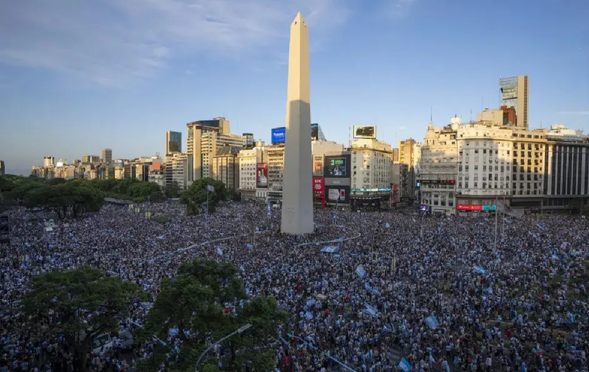 Qatar 2022: las sorprendentes imágenes de bienvenida a la selección de Argentina.
