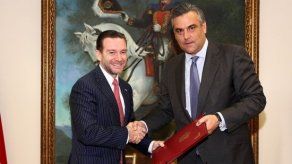 Panamá y España firman prórroga de arrendamiento de sede de Embajada española