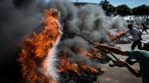 Bloquean acceso al estadio donde comenzará la Copa Confederaciones