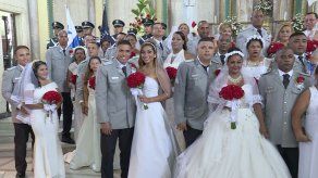 34 unidades policiales dieron el sí ante Dios 34 unidades policiales dieron el sí ante Dios