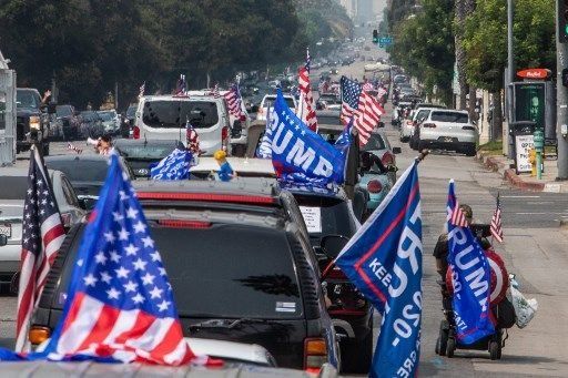 Caravana de apoyo a reelecci n de Trump re ne a miles de