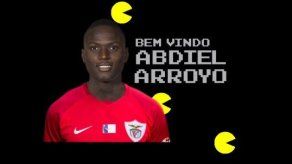 Abdiel Arroyo presentado como el Hombre Gol en el CD Santa Clara de Portugal