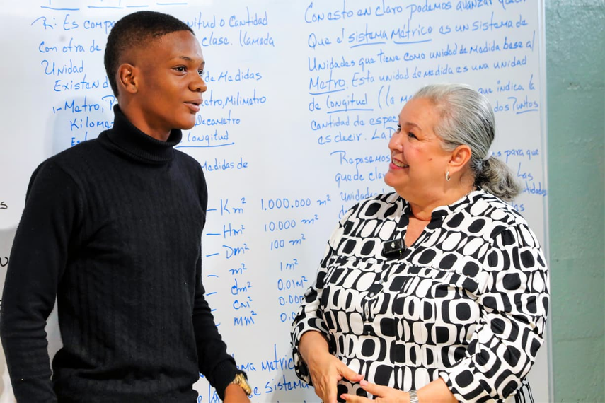 El MIDES busca la reinserción social de jóvenes entre 14 y 17 años. El MIDES busca la reinserción social de jóvenes entre 14 y 17 años.