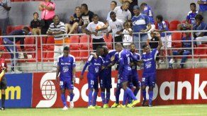 El Árabe Unido debuta con goleada al Montego Bay