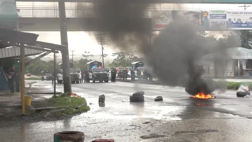 Policía Nacional reabre varias vías importantes de Panamá Centro
