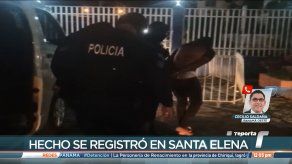 Policías frustran asalto en minisuper en Playa Leona Policías frustran asalto en minisuper en Playa Leona